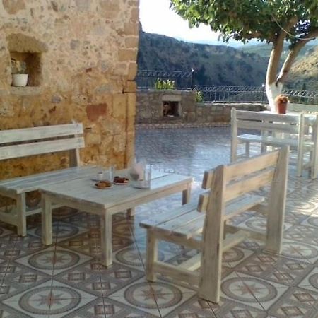 Luxurious Stone Apartment 2 Kerá المظهر الخارجي الصورة